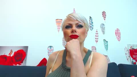 Adana online show from 09/26/25, 10:25