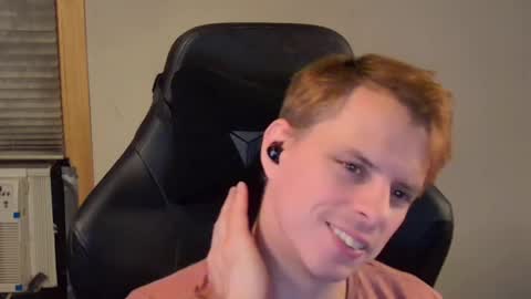 Snapshot of forever_broken chatting on 12/11/24, 05:10 forever_broken online show from 12/11/24, 05:10