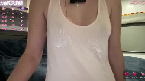 Elaine online show from 01/16/25, 01:37