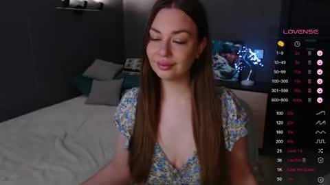 Snapshot of foreversmileme chatting on 06/22/26, 02:35 Julia online show from 06/22/26, 02:35