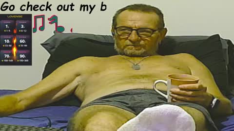 Snapshot of forexxxx_man chatting on 06/06/26, 02:05 doc online show from 06/06/26, 02:05