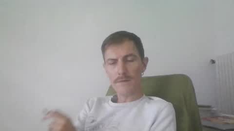 Snapshot of forfun1317 chatting on 10/01/25, 09:59 forfun1317 online show from 10/01/25, 09:59