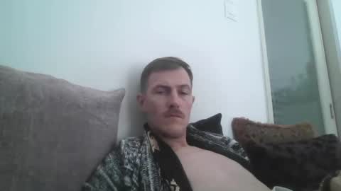 Snapshot of forfun1317 chatting on 11/17/25, 11:27 forfun1317 online show from 11/17/25, 11:27