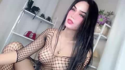 KHATRINA STACIE MARIE online show from 04/13/26, 01:11