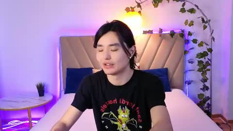 Snapshot of formoverfear chatting on 07/15/26, 05:23 Yukio online show from 07/15/26, 05:23