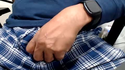 foster19422002 online show from 01/28/25, 04:39