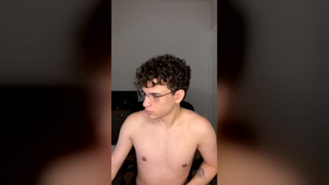 greetings goal is edge and cumshot with 300 18 new bigcock twink online show from 03/17/26, 08:06