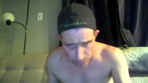 fouraide42 online show from 12/18/24, 03:37