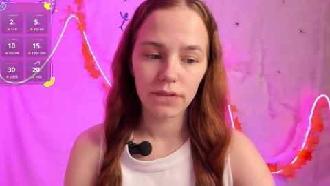 Lisa online show from 10/25/25, 09:09