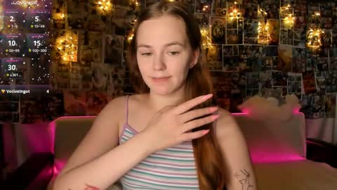 Lisa online show from 12/15/25, 06:34