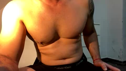 Snapshot of foxfreshwill chatting on 11/14/25, 08:46 foxfreshwill online show from 11/14/25, 08:46