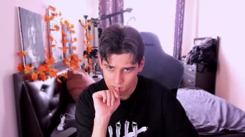 Foxicfu online show from 11/13/25, 08:57