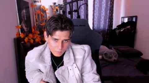 Foxicfu online show from 11/26/25, 09:10