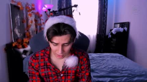 Foxicfu online show from 12/20/25, 09:27