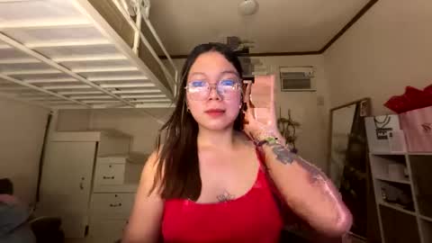 Snapshot of foxieeealona chatting on 05/16/26, 06:32 Alicia Baby online show from 05/16/26, 06:32