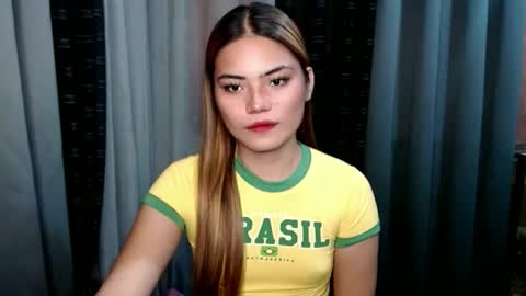 Snapshot of foxxypennyx chatting on 10/09/25, 08:12 Cheska online show from 10/09/25, 08:12