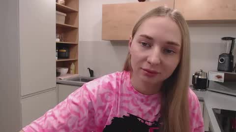 Maria online show from 12/03/24, 09:33