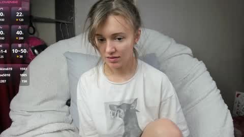 Foxy online show from 02/06/25, 06:29