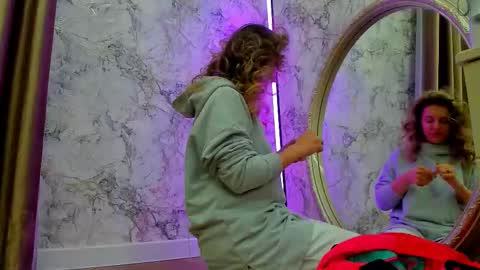 Foxy online show from 02/25/26, 12:20