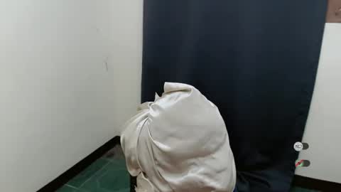 foxy_lei online show from 03/05/26, 01:34