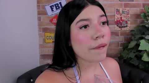 Snapshot of foxy_vera chatting on 02/20/26, 11:11 Vera online show from 02/20/26, 11:11