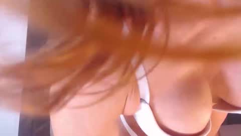 Adela - Single mom. 40 y online show from 10/22/25, 06:35