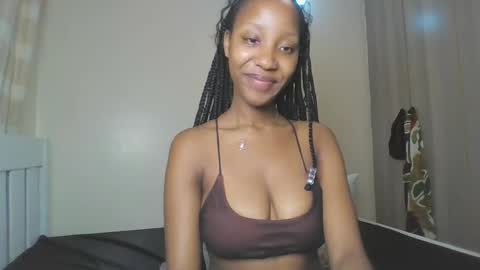 foxyatmidnite online show from 05/29/26, 02:04