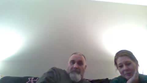 foxyfang online show from 02/18/25, 11:19