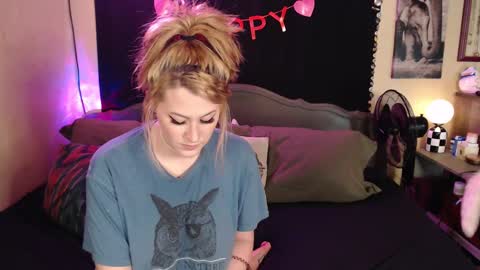 Mallory Koxx online show from 03/01/25, 08:02