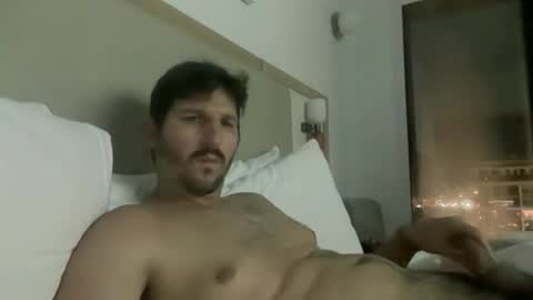 Snapshot of fp004 chatting on 10/10/25, 01:59 fp004 online show from 10/10/25, 01:59