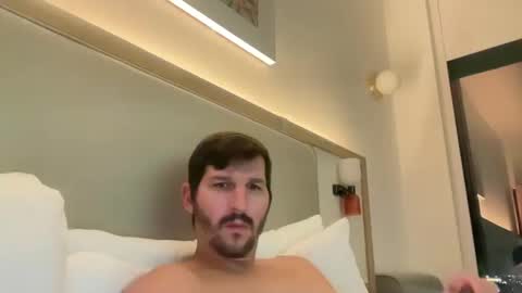 Snapshot of fp004 chatting on 10/12/25, 01:59 fp004 online show from 10/12/25, 01:59