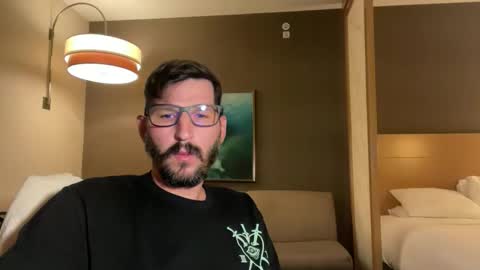 Snapshot of fp004 chatting on 03/31/26, 03:30 fp004 online show from 03/31/26, 03:30