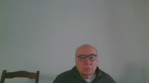 Snapshot of fra94 chatting on 02/05/25, 01:44 fra94 online show from 02/05/25, 01:44