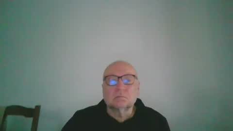 Snapshot of fra94 chatting on 02/08/26, 02:31 fra94 online show from 02/08/26, 02:31