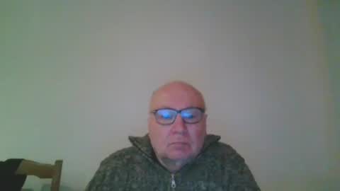 Snapshot of fra94 chatting on 02/25/26, 09:13 fra94 online show from 02/25/26, 09:13