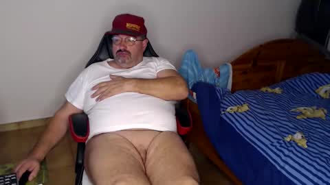 Fraboys online show from 12/05/25, 08:01