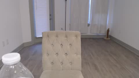 Angel online show from 02/10/25, 09:58