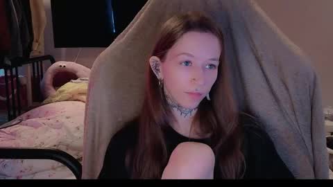 fran_bow online show from 05/07/26, 12:54