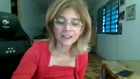 francelune online show from 10/10/25, 01:21