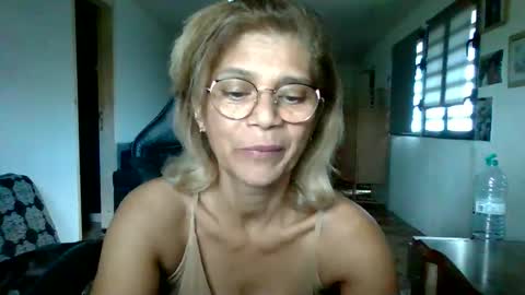 francelune online show from 10/17/25, 11:02