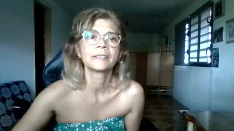 francelune online show from 10/23/25, 10:47