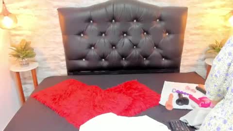          online show from 05/30/26, 03:14