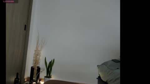 karla and Romeo online show from 10/16/25, 07:48