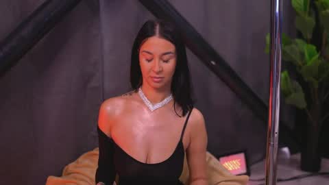 francescadante online show from 03/25/26, 07:03