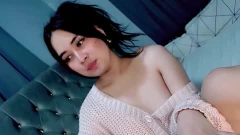 LOVE online show from 05/12/26, 01:08