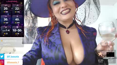 franchesca lussuria online show from 10/17/25, 12:36