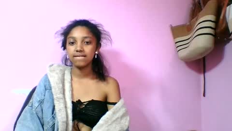 francia333068 online show from 07/04/26, 05:46