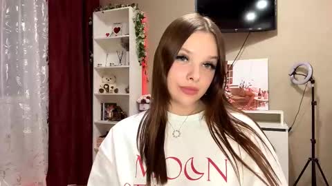 Lina online show from 03/23/26, 04:33