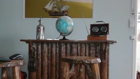 Snapshot of francky34300 chatting on 12/18/24, 10:51 yogapants online show from 12/18/24, 10:51