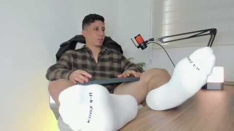 Snapshot of francodelacruz chatting on 01/12/25, 04:18 Francum online show from 01/12/25, 04:18